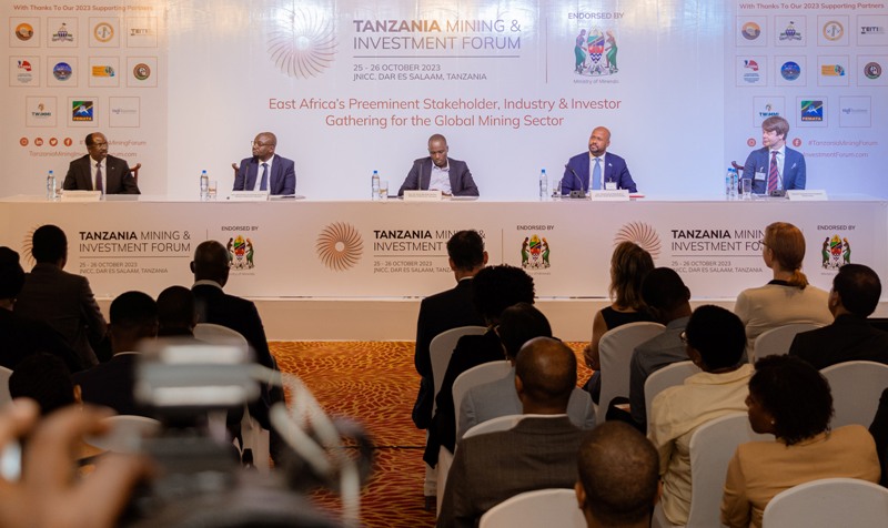 Saying investors who are looking for opportunities in the green energy and transition minerals sector should take notice of Tanzania, the Minister says the country is rich in critical mineral deposits which are essential components in the manufacturing of electric vehicles, renewable energy infrastructure, and other clean technologies.